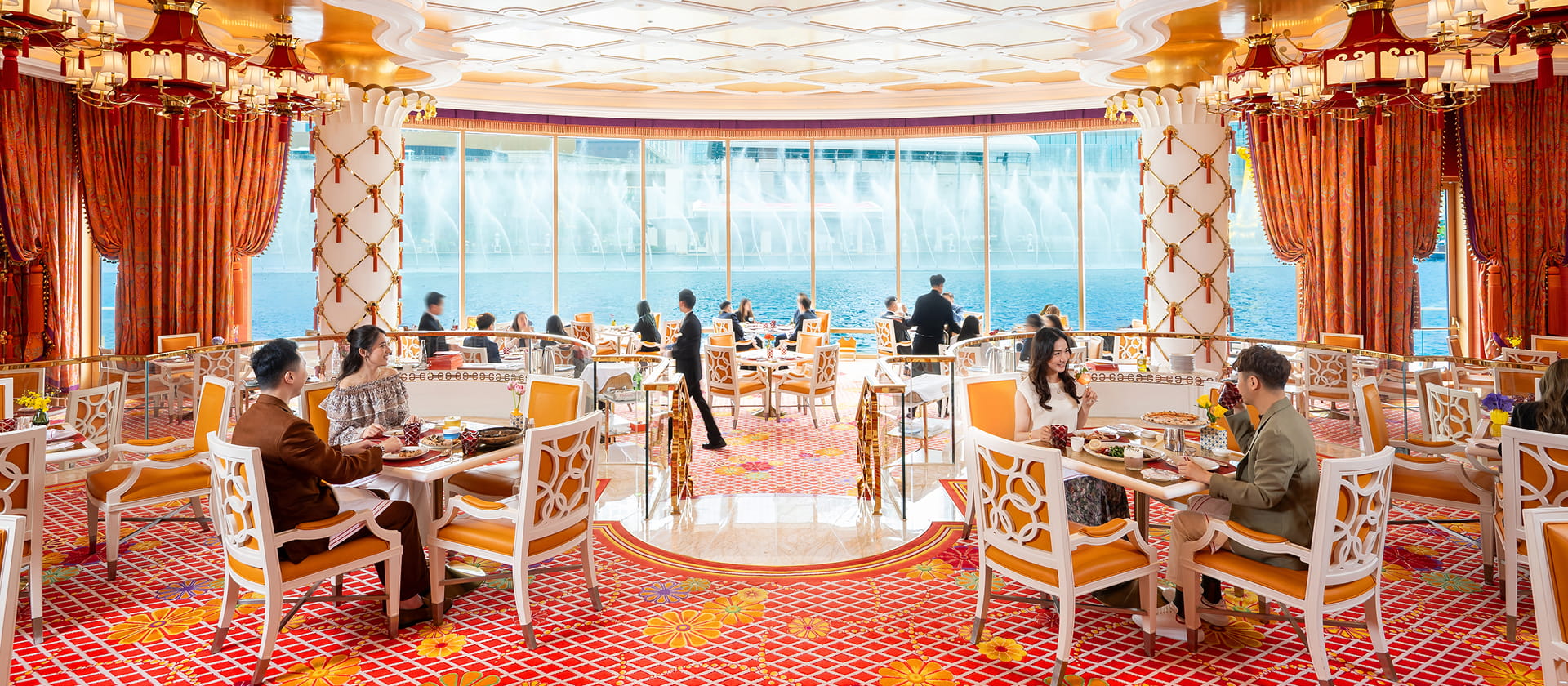 “蔚蓝夏日”于“咖啡苑”限定呈献